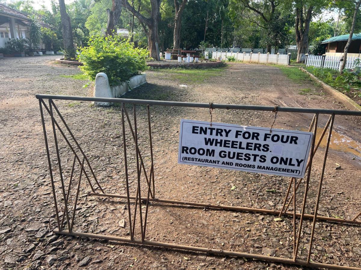 UDA Lanka Resthouse Vavuniya Hotel Eksteriør billede